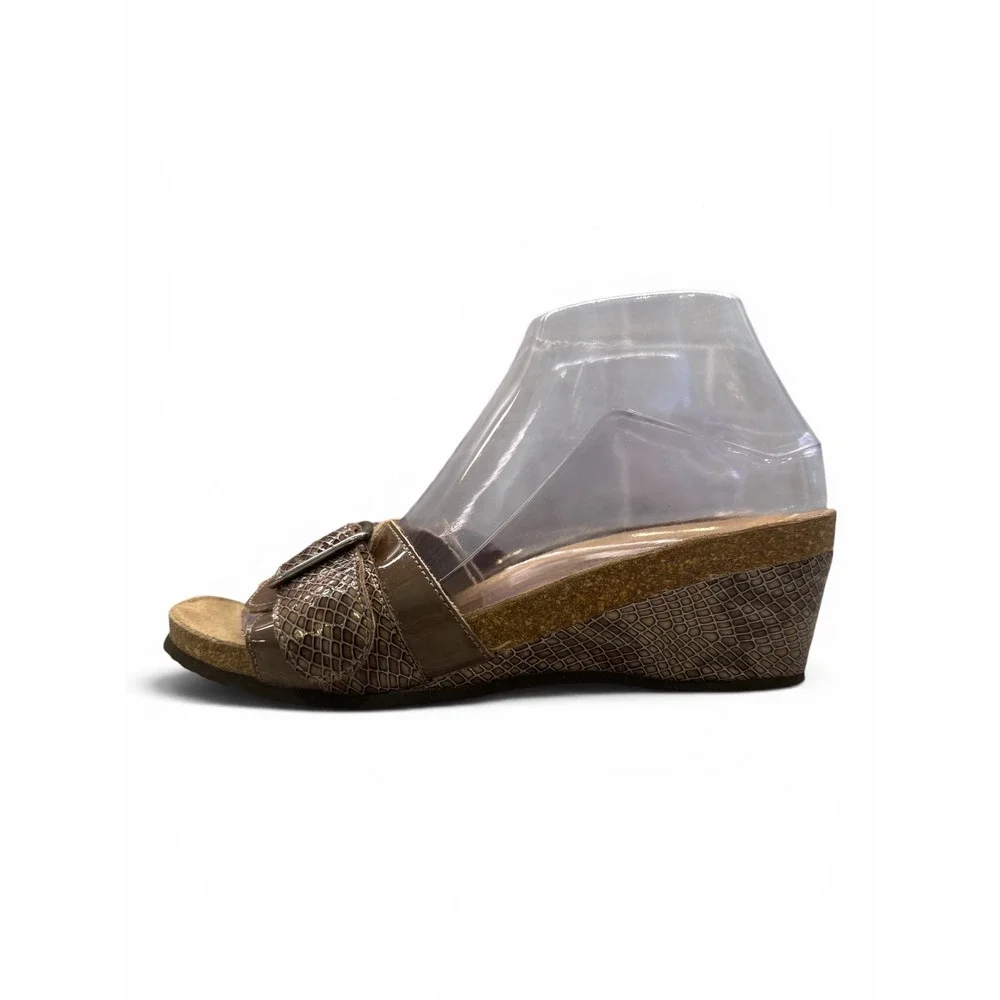Vionic Orthaheel Ariana Brown Snakeskin Embossed Wedge Slide Sandals Buckle 10